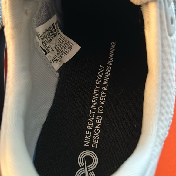 Nike Infinity 3 Flyknit Running Shoes size 11 - Picture 6 of 7